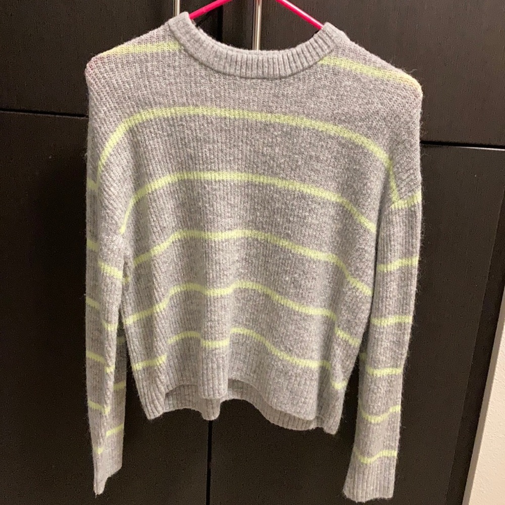 H&M long sleeve top